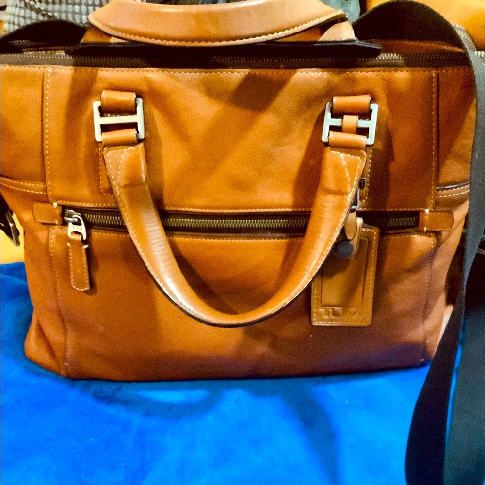 Tumi Chestnut Genuine Leather CAM Business Brief -voyager  collection